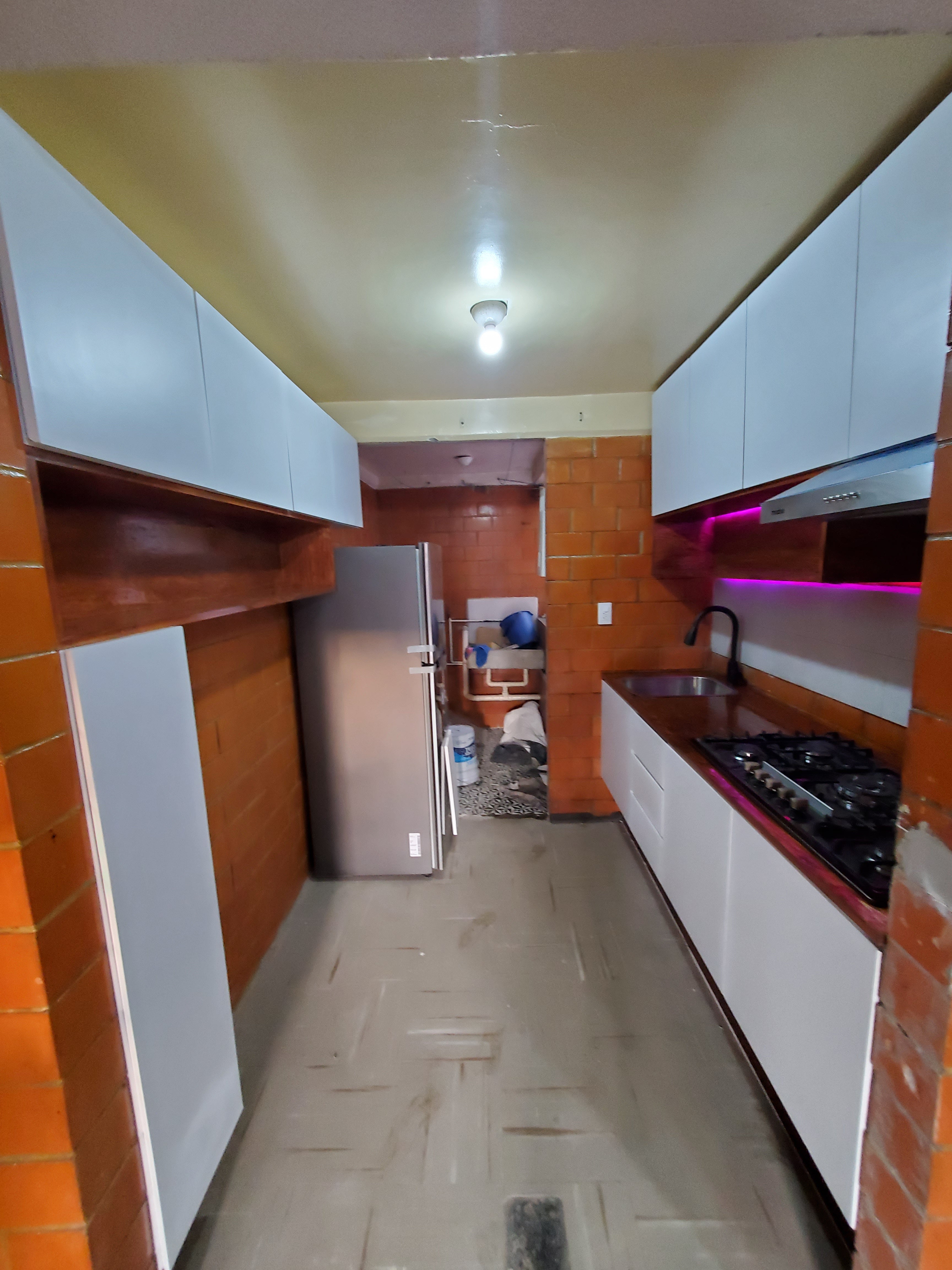 Cocina Lineal GALERA Blanco