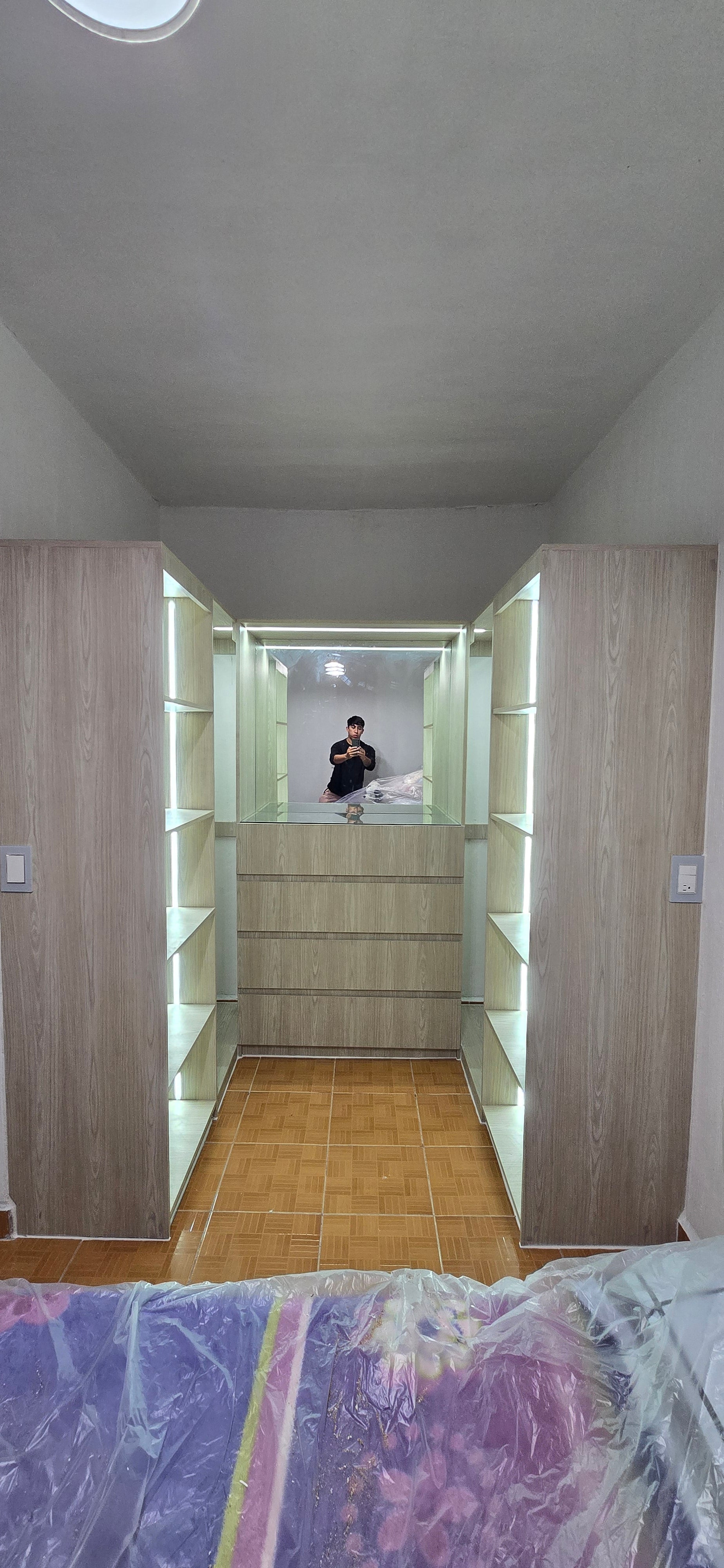 Vestidor Walk-In LUX Aura